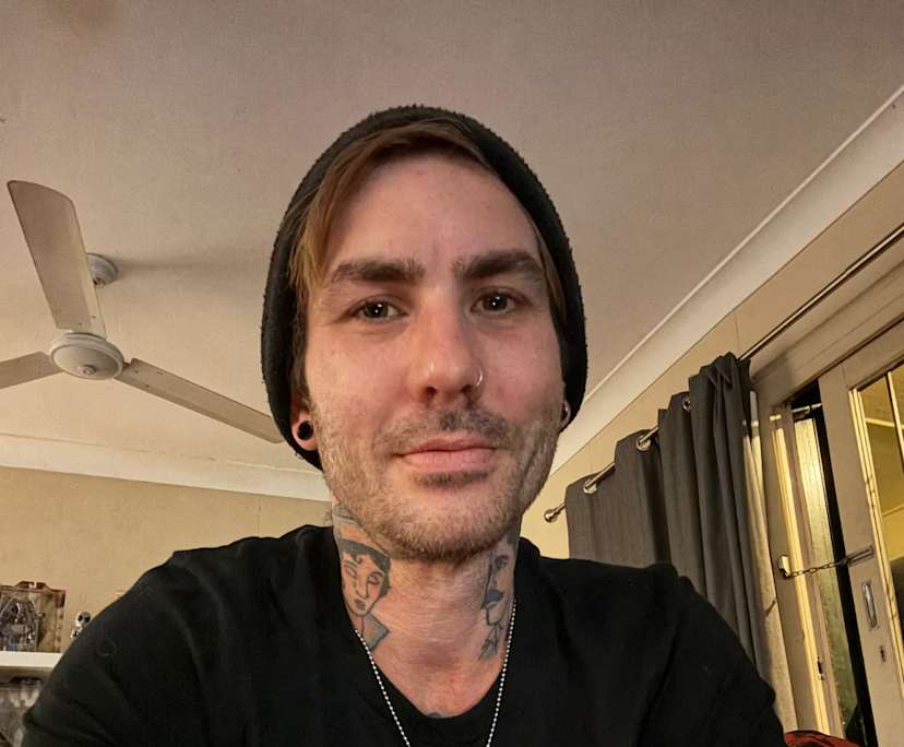 Lee