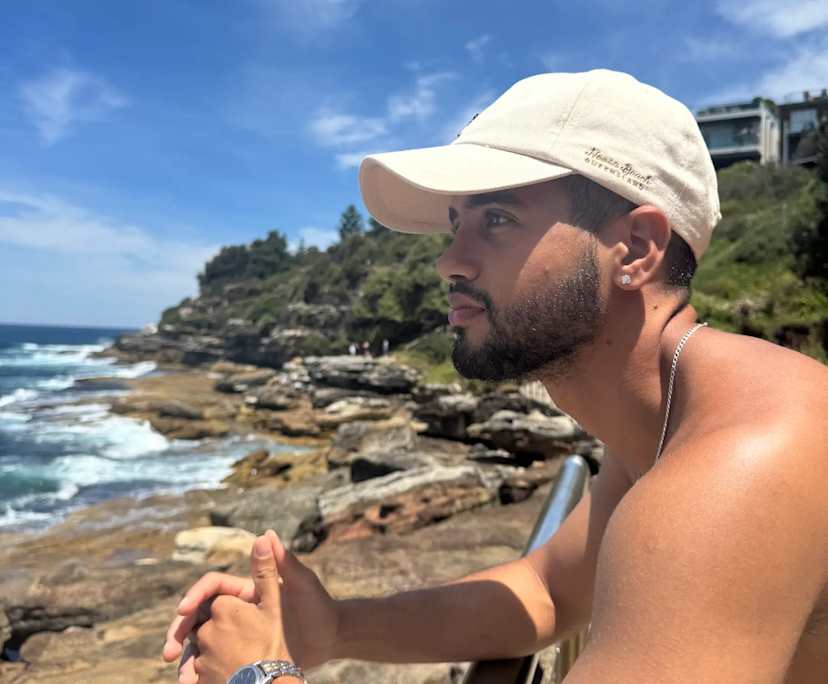 Yomarcos (25), $350, Non-smoker, No pets, and No children