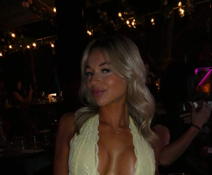 Zoe