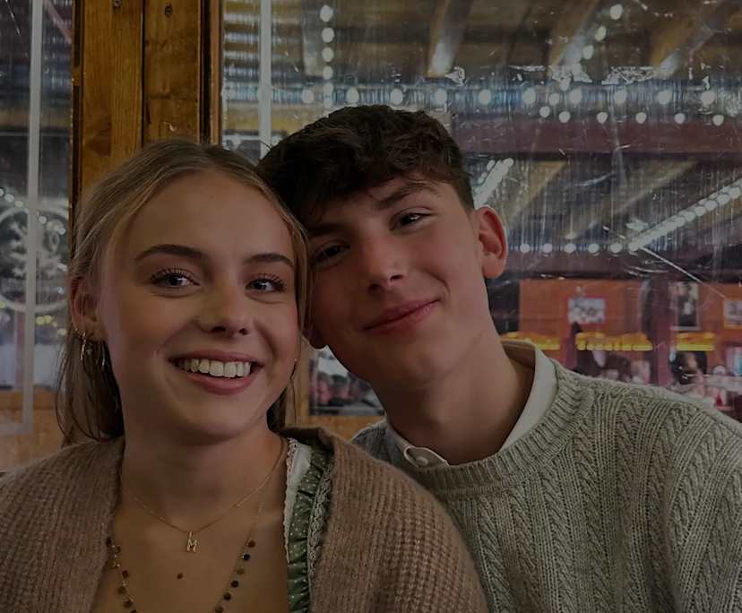Zara Zappe (18) and Moritz (18), $800, 