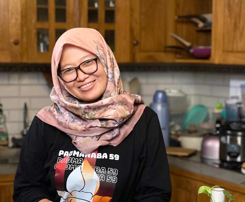 Fani (39), $450, No children, Non-smoker, and No pets