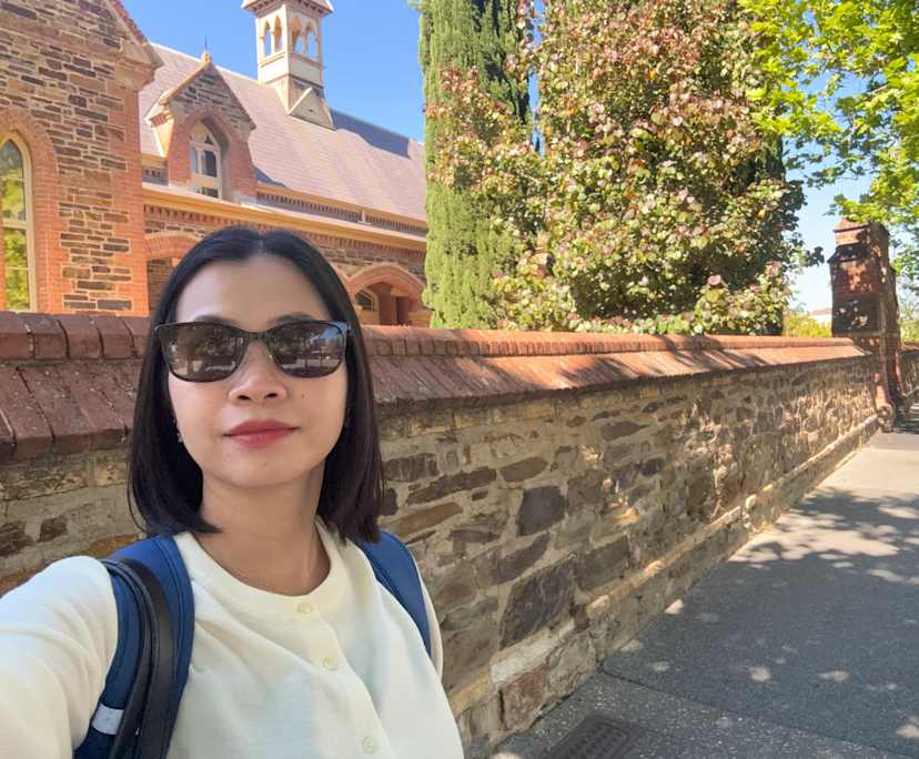 Winnie (35), $250, Non-smoker, No pets, and No children