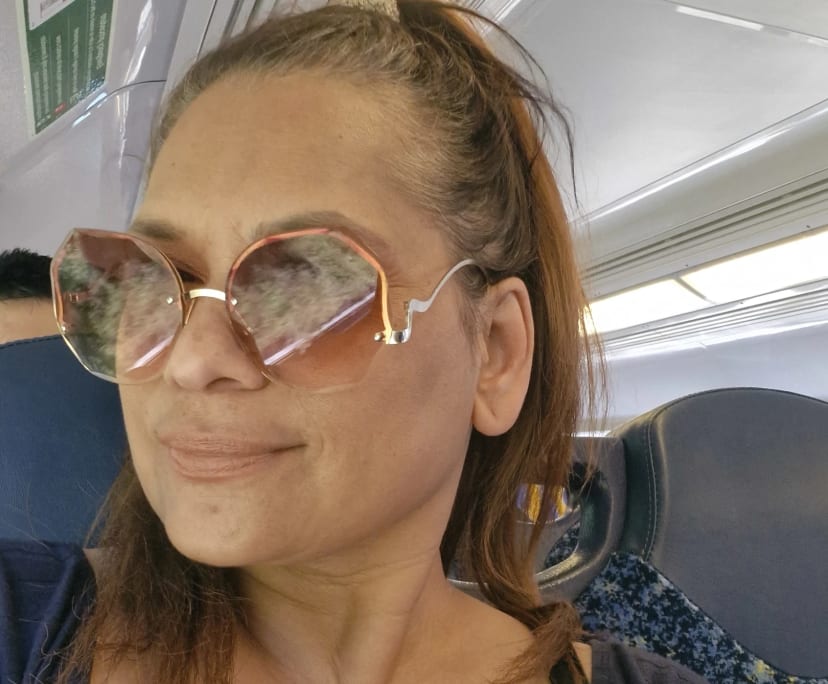 Nat (50), $500, Non-smoker, Have pets, and No children