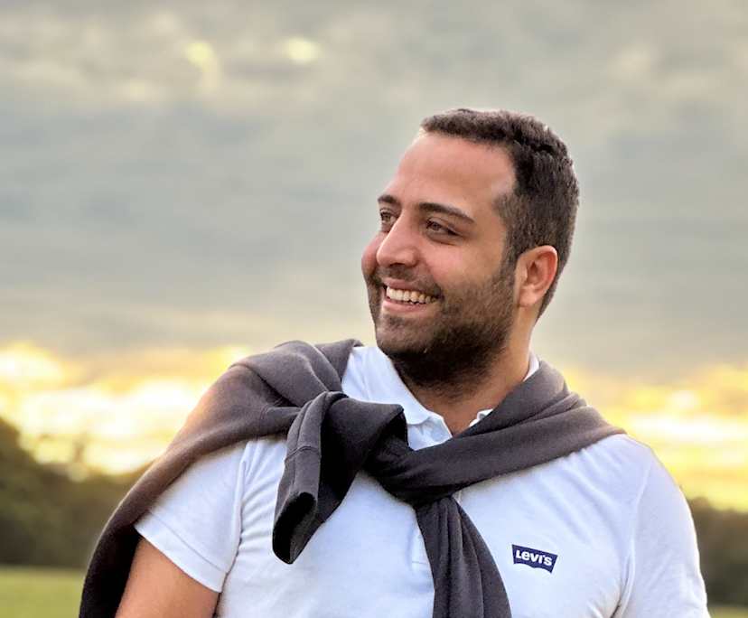 Farzad (37), $170, Smoker, No pets, and No children