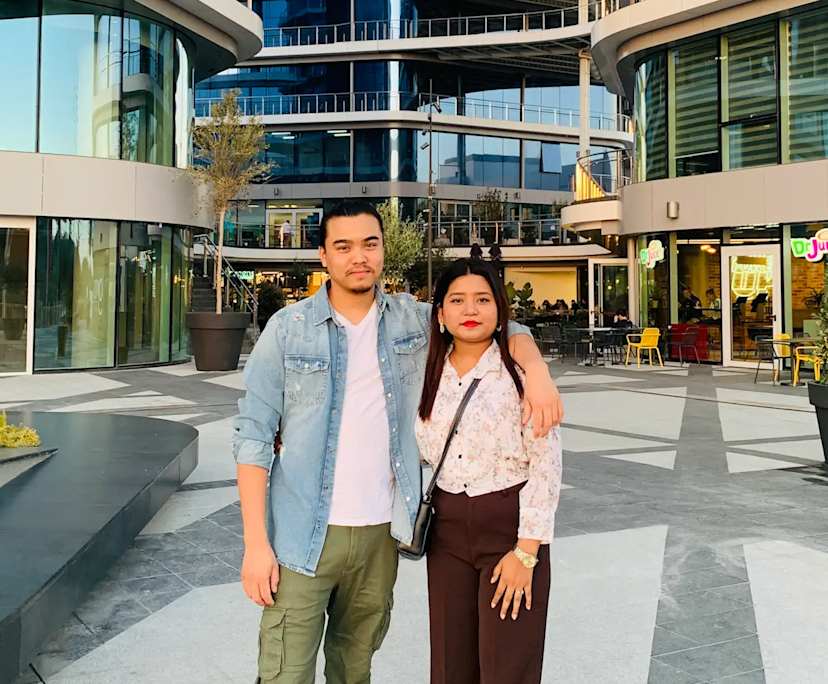 Sabi (28) and Ashok (31), $300, 