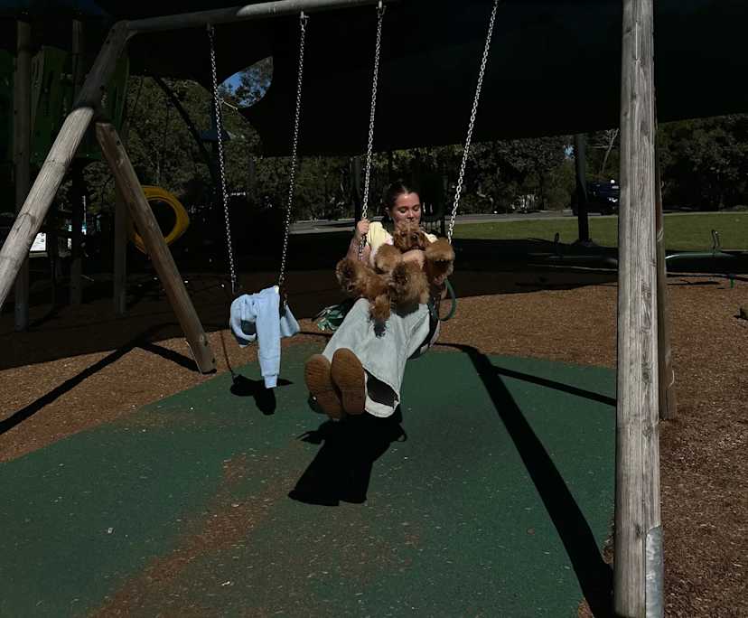 Mia & Sim