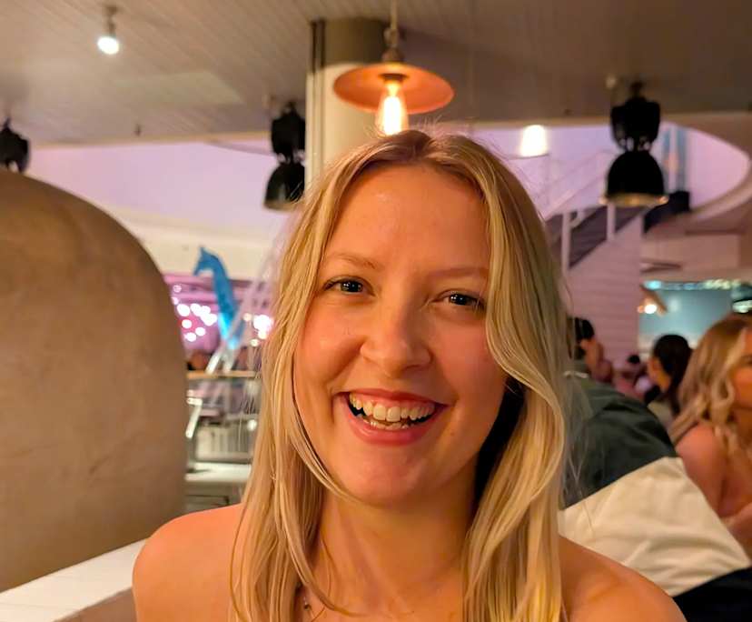 Ash (28), $400, Non-smoker, No pets, and No children