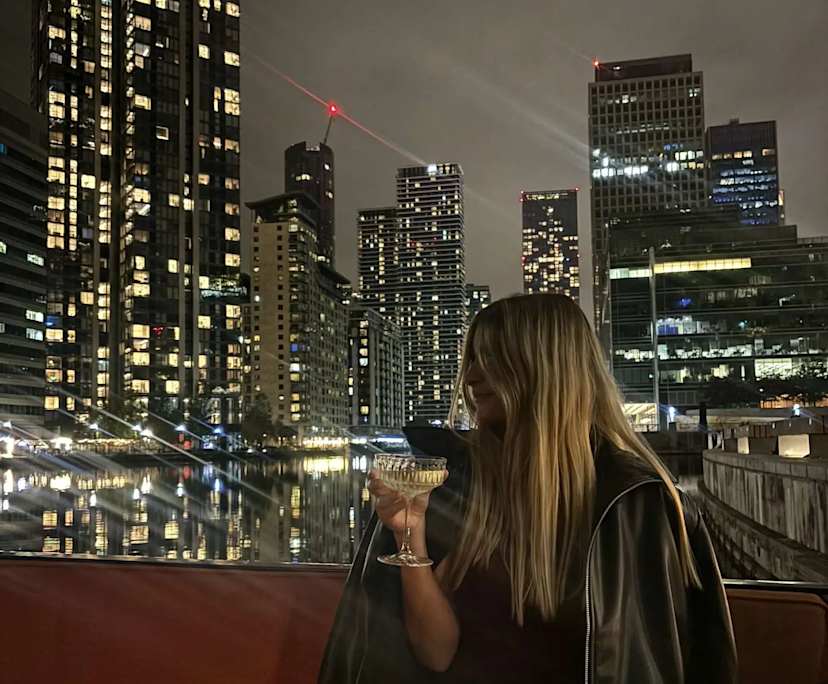 Katrina (19), $600, LGBTQIA+, Non-smoker, No pets, and No children