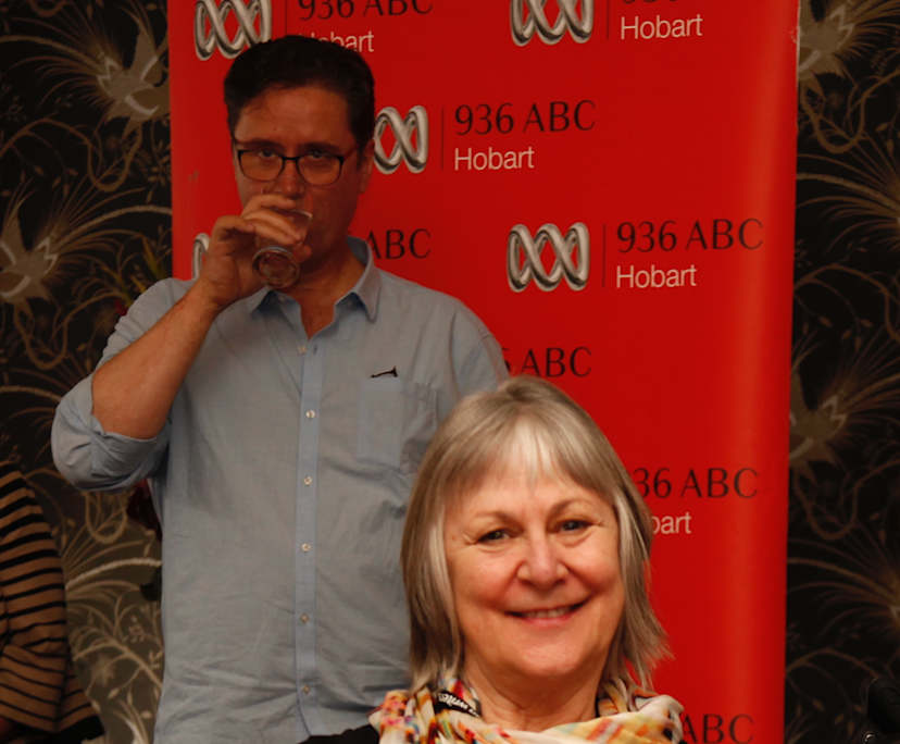 Chris (70), $550, Have pets, No pets, Non-smoker, and No children