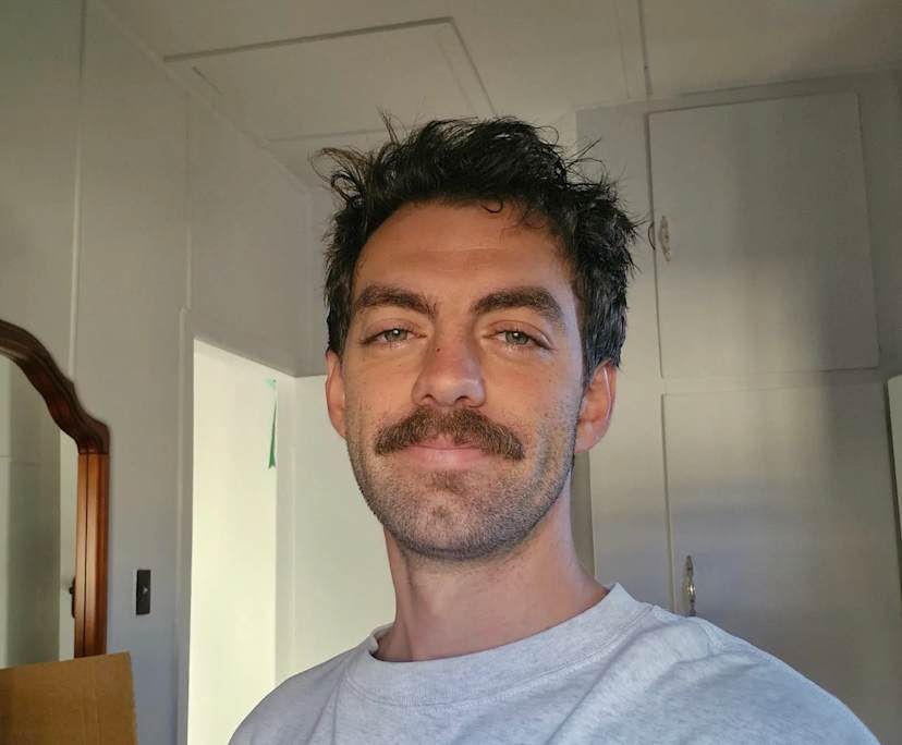 James (30), $300, Non-smoker, No pets, and No children