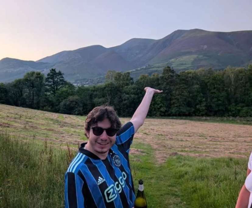 James (23), $350, Smoker, No pets, and No children