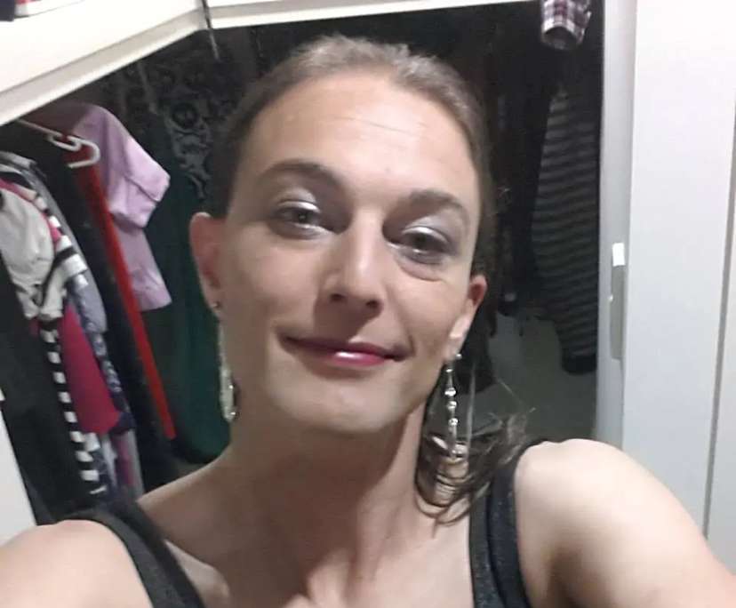 Jasmine (42), $400, Smoker, No pets, No children, and LGBTQIA+
