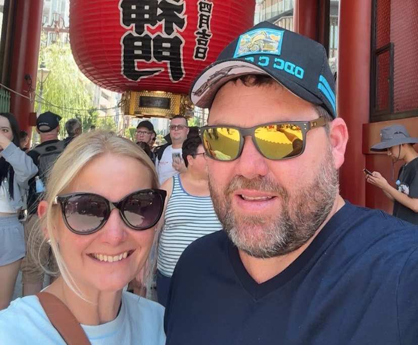 Korina (41) and Mick (40), $500, 