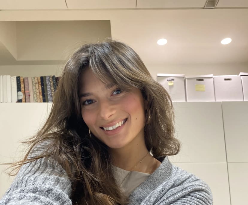 Fanni (28), $340, Non-smoker, No pets, and No children