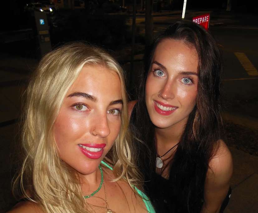 Katie (23) and Ella (21), $650, 