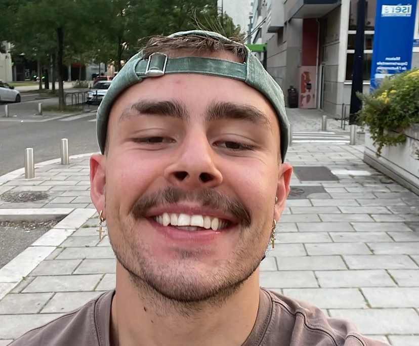 Dustin