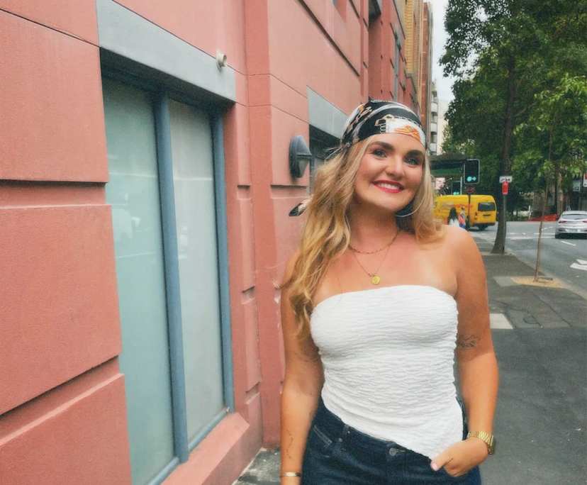 Nathalie (24), $270, 