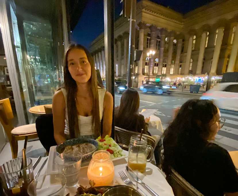 Hilario (20), Shawny (20) and Victoria (19), $900, 