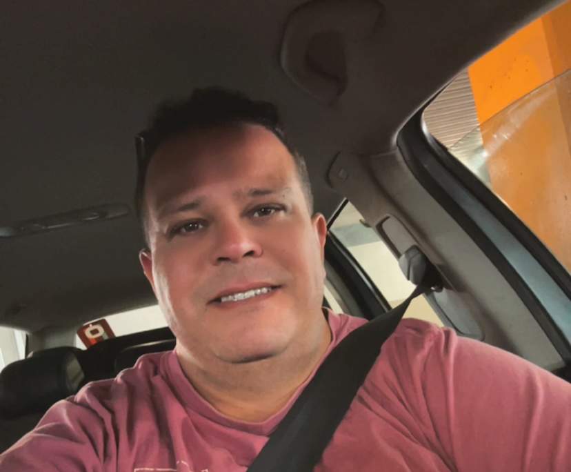 Patrick (36), $400, Smoker, No pets, and No children