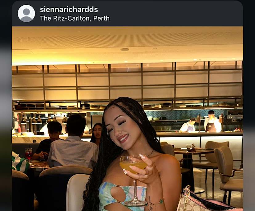 SiSi