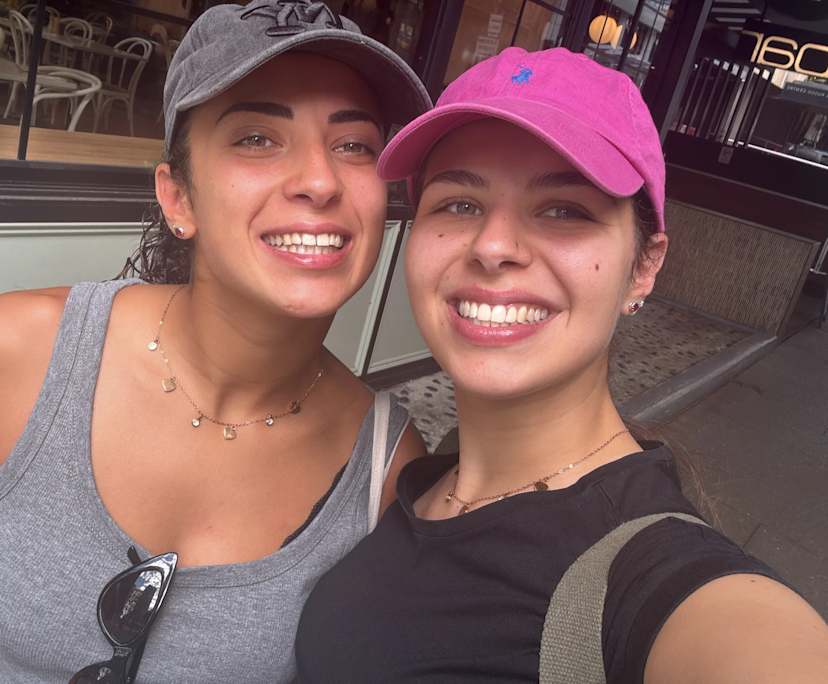 Alice Rettegno (26) and Denise Rettegno (24), $100, 