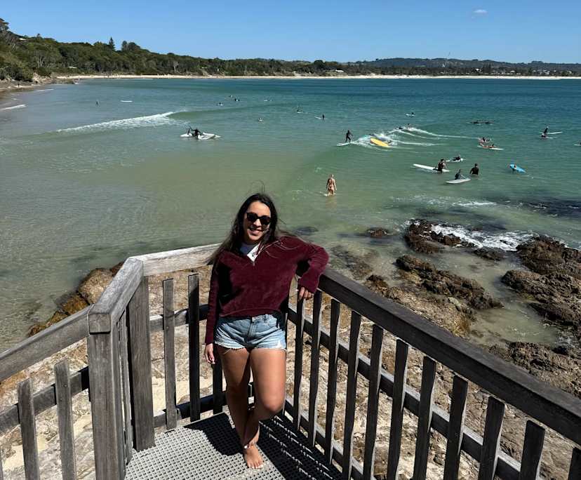 Karem (29), $250, Non-smoker, Have pets, and No children