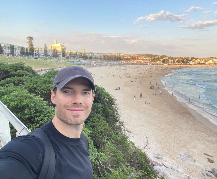 Stuart (30), $350, Non-smoker, No pets, and No children