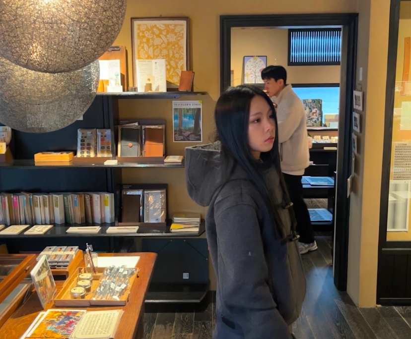 Seolhee (26), $300, Smoker, No pets, and No children