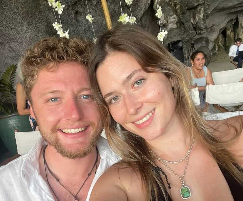 Oli (25) and Bex (28), $350, 