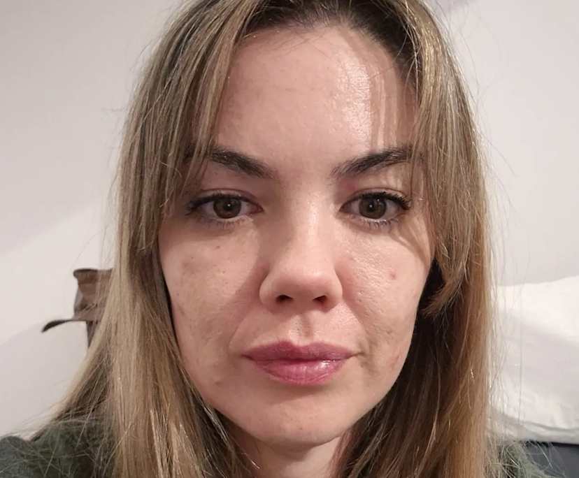 Sarah Rea (41), $800, Non-smoker, Have pets, and No children
