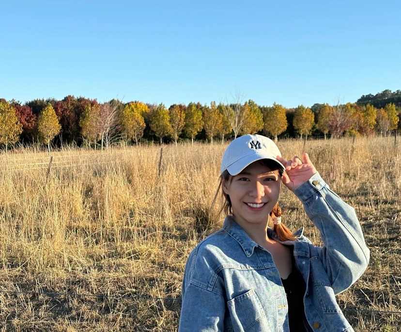 Ting yi (29), $250, Non-smoker, Have pets, and No children