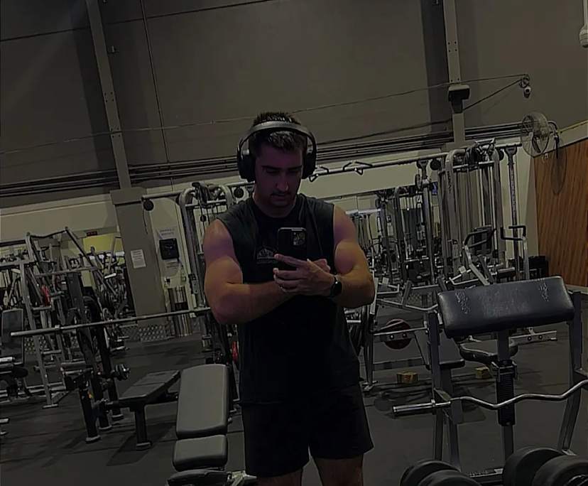 Tyzak (21), $250, Non-smoker, No pets, and No children