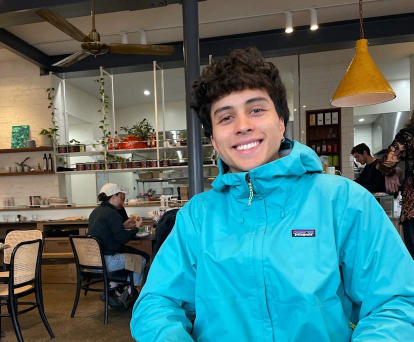 James (24), $350, No pets, Non-smoker, and No children