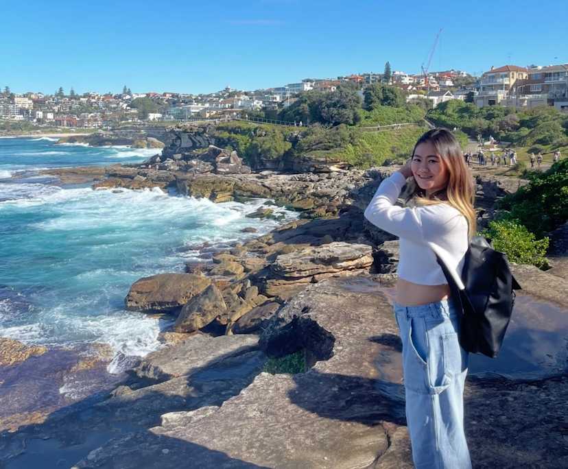 C. (41), $400, Non-smoker, No pets, and No children