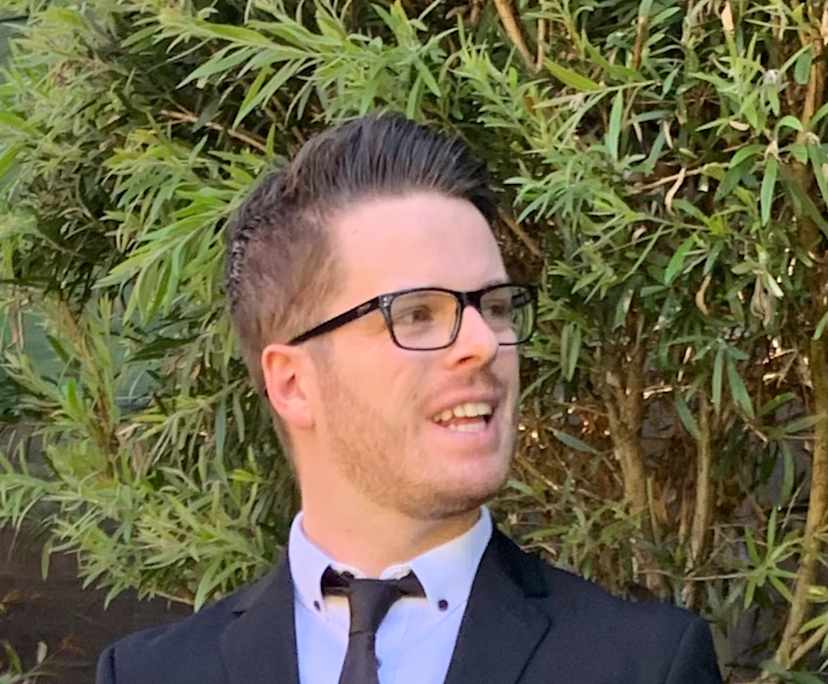 Brad (31), $350, Non-smoker, No pets, and No children