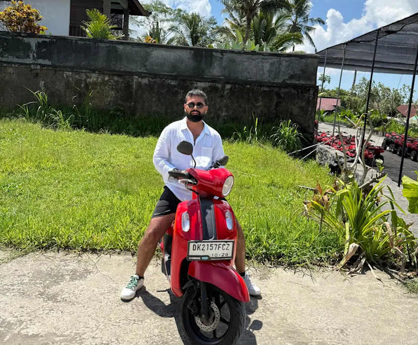 Bhanu Pratap (29), $500, Non-smoker, No pets, and No children