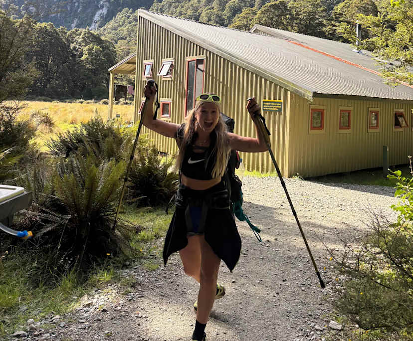 Meg (29), $350, LGBTQIA+, Non-smoker, No pets, and No children