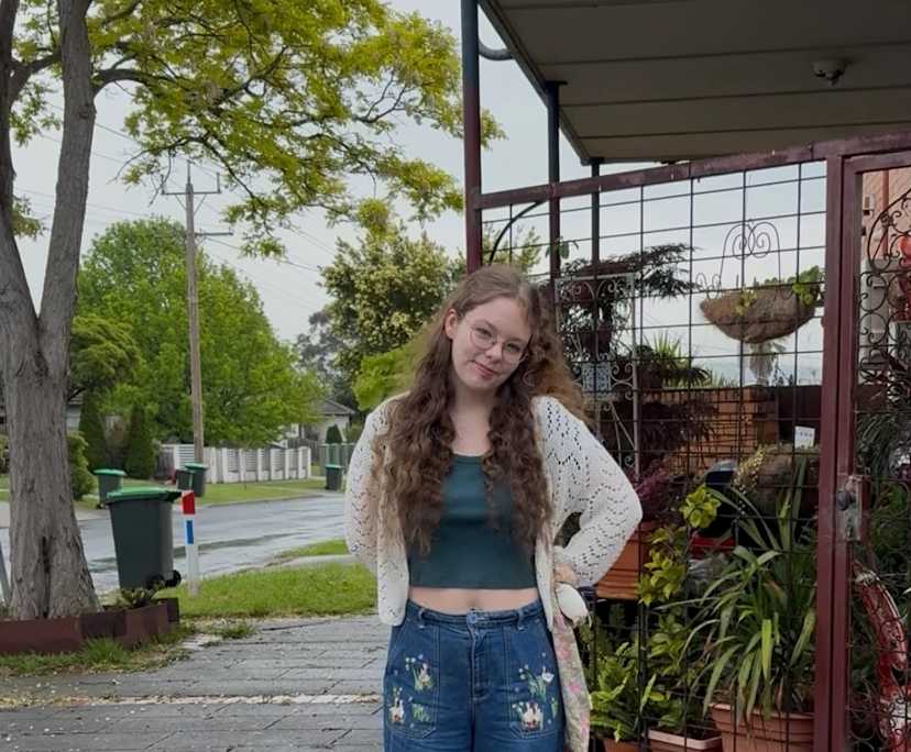 jayde (23), $280, LGBTQIA+, Non-smoker, Have pets, and No children