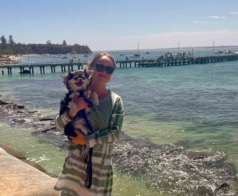 Kate (39), $450, Non-smoker, Have pets, and No children