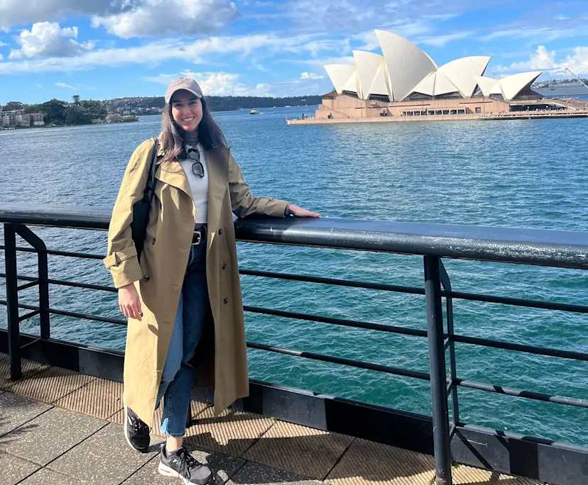 Montserrat (28), $700, Non-smoker, No pets, and No children