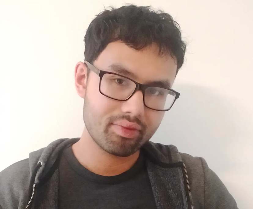 Jay (27), $400, LGBTQIA+, Non-smoker, No pets, and No children