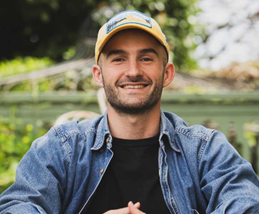 Kevin Suzanne (31), $350, LGBTQIA+, Non-smoker, Have pets, and Have children