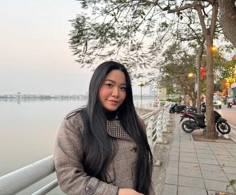 Tran (22), $300, Non-smoker, No pets, and No children