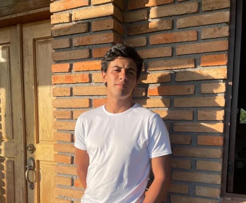 Sebastian Granados Rojas (23), $340, 