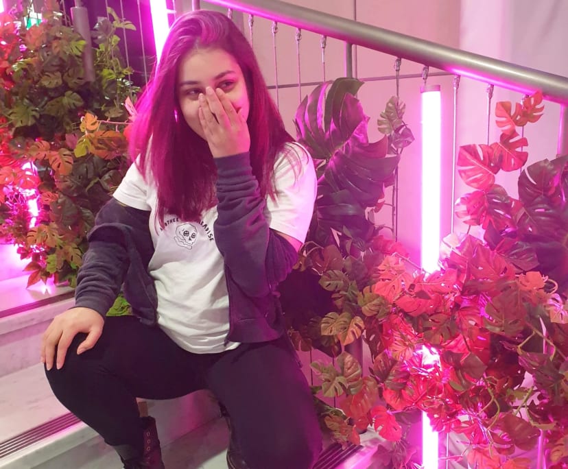 Jessica (22), $250, No pets, Non-smoker, No children, and LGBTQIA+