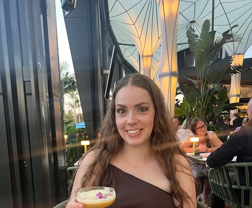 Jacinda (25), $295, Non-smoker, No pets, and No children