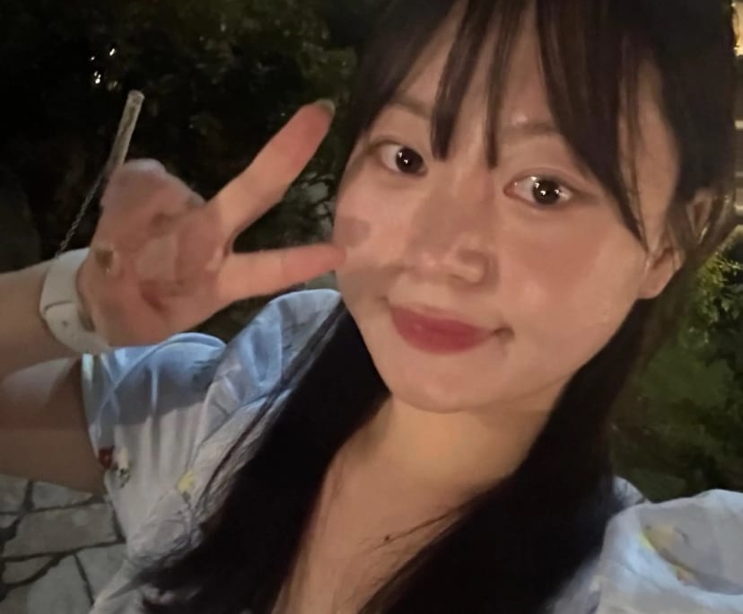Yunji & Taegyeom