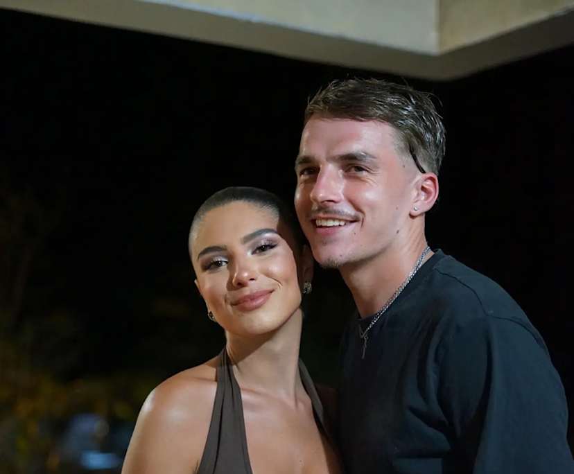 Mélissa (23) and Stan (27), $450, 
