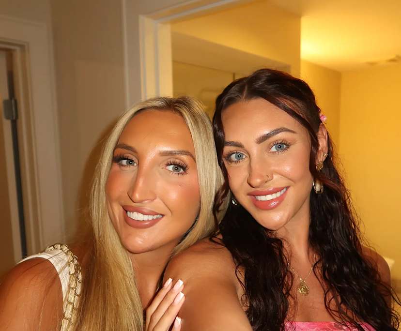 Laura & Robyn