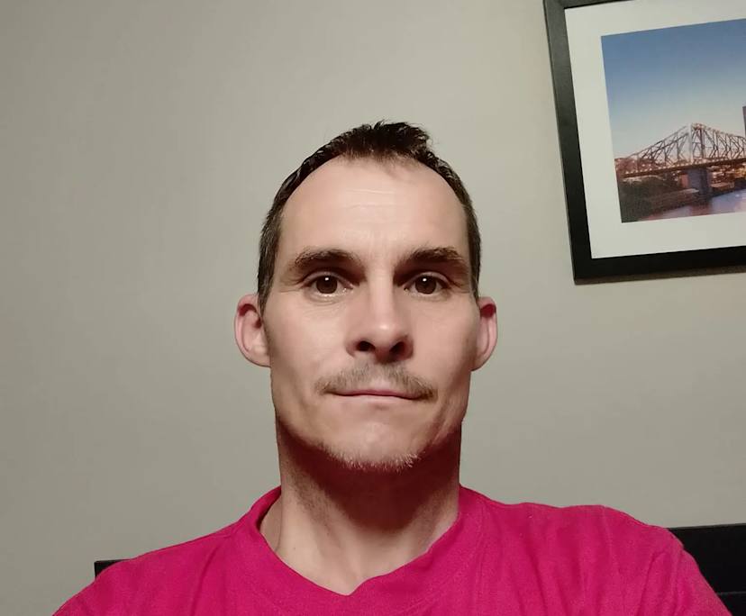 Benjamin (43), $350, Non-smoker, No pets, and No children